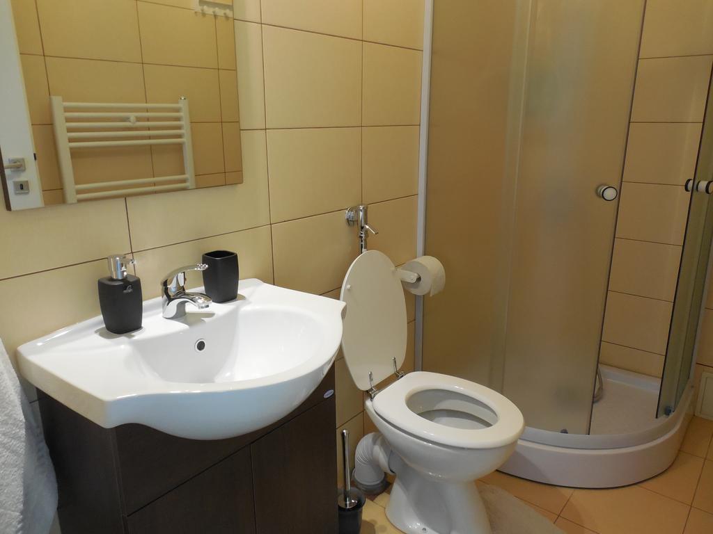 Vila Bel Ami Hotel Selimbar Bilik gambar